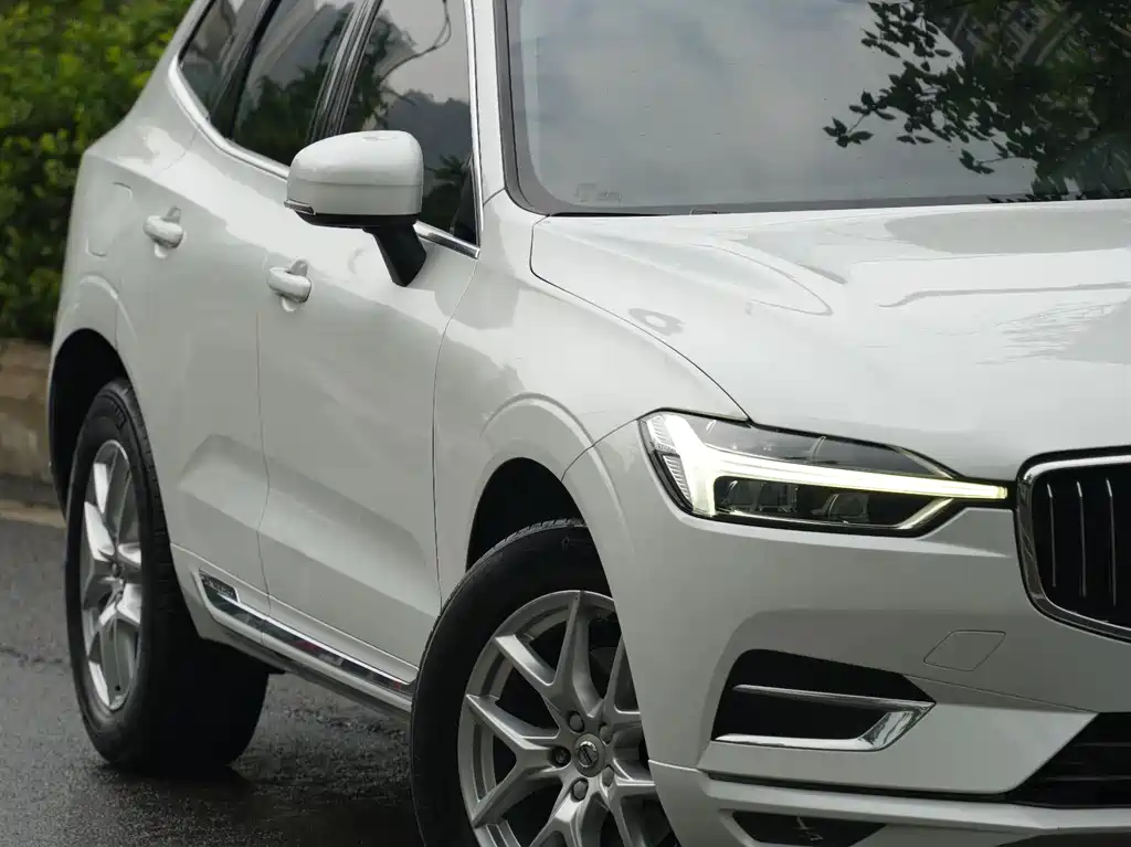 Volvo XC60 2020 T5 AWD Zhiyi Luxury Edition
