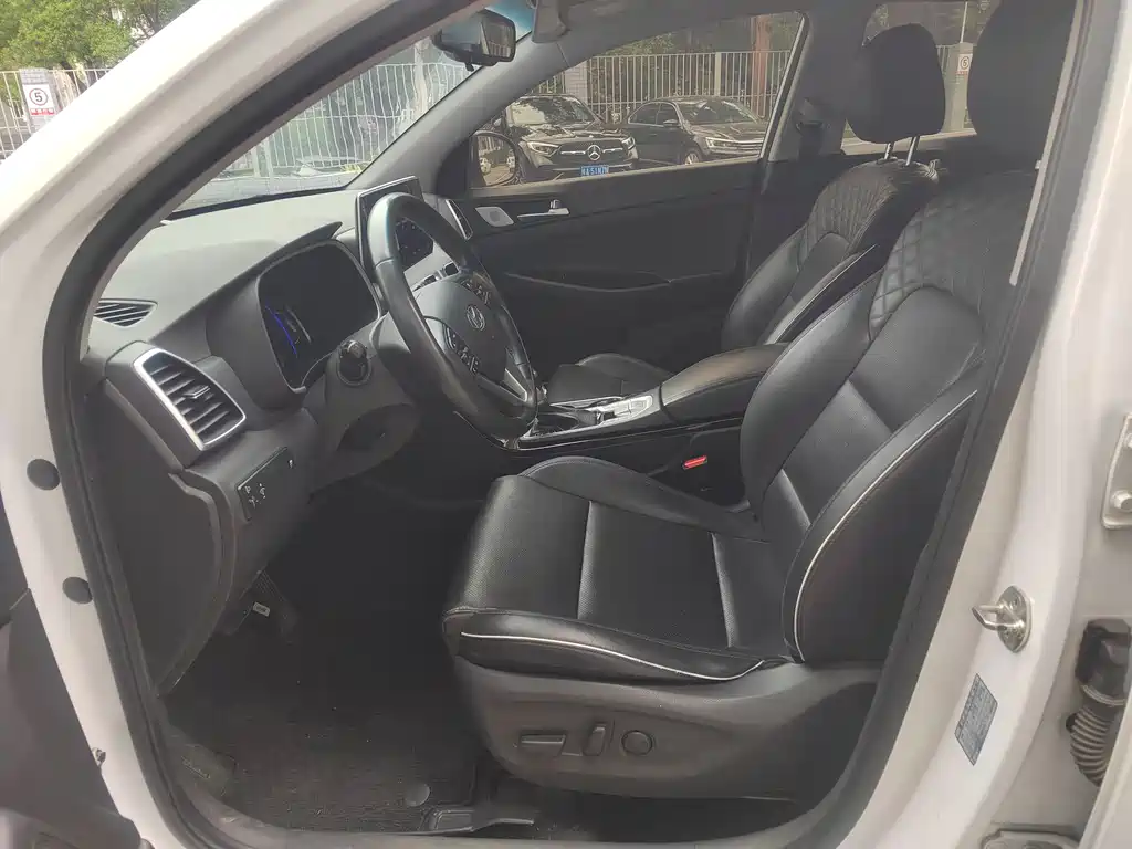 Hyundai Tucson 2019 280TGDi DCT 2WD Smart Link Edition China VI