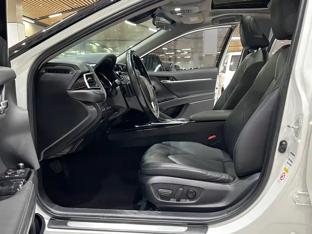 Camry 2019 2.5S Fengshang Edition China V