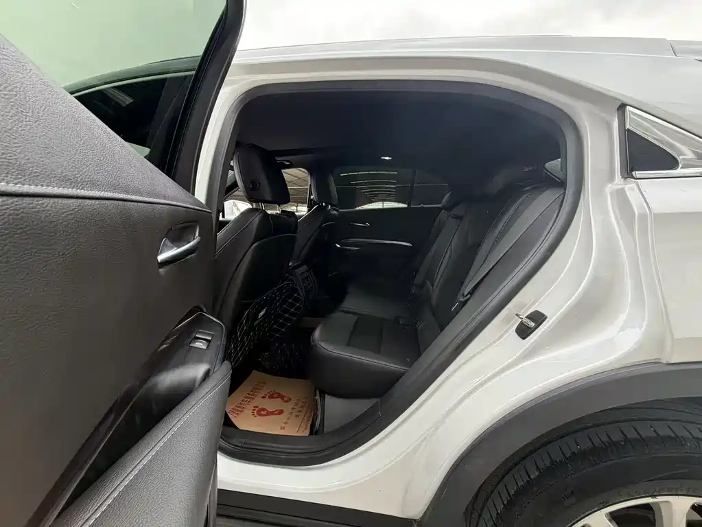 Cadillac XT4 2018 28T FWD Technical Edition
