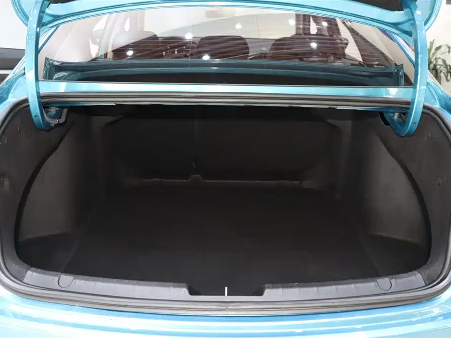 Geely Preface 2021 2.0TD Luxury