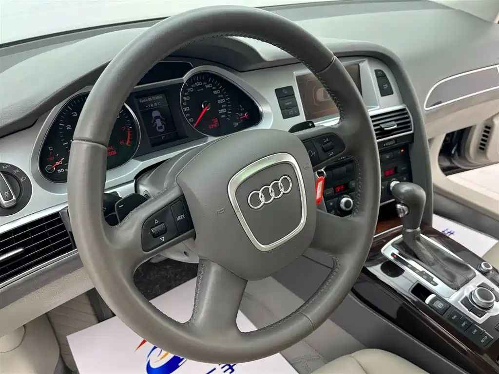 Audi A6L 2009 2.8 FSI Comfort Entertainment Edition