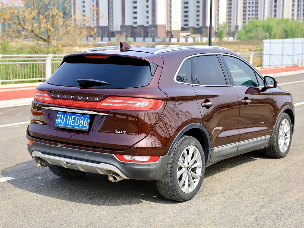 Lincoln MKC 2019 2.0T AWD Reserve Edition China VI