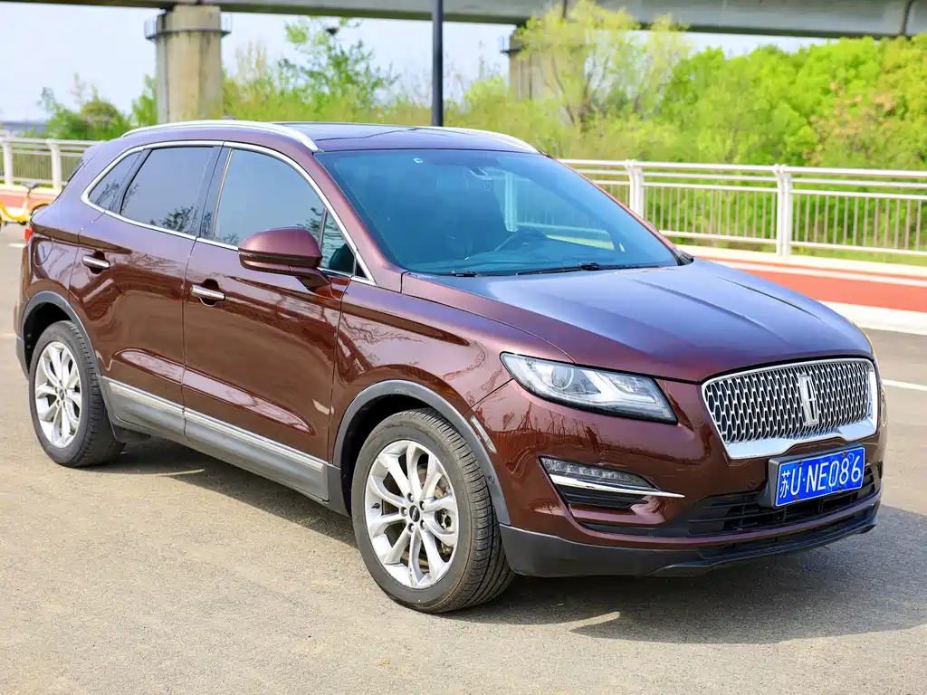 Lincoln MKC 2019 2.0T AWD Reserve Edition China VI