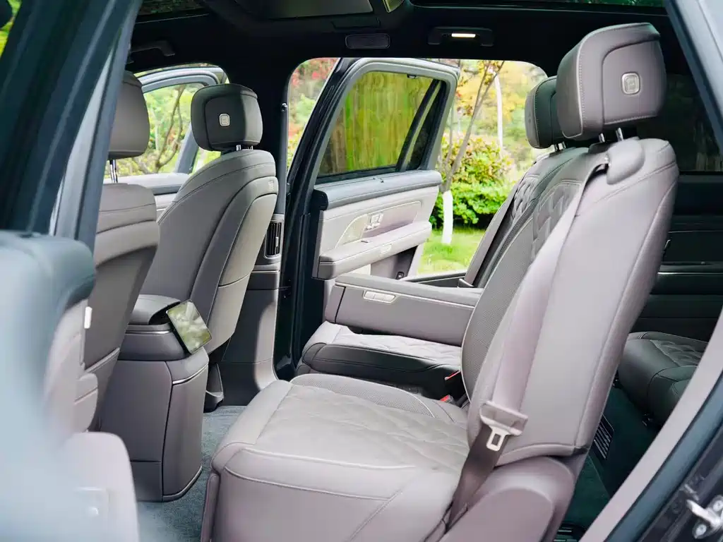 NIO ES8 2026 Six-Seater Executive Luxury Edition