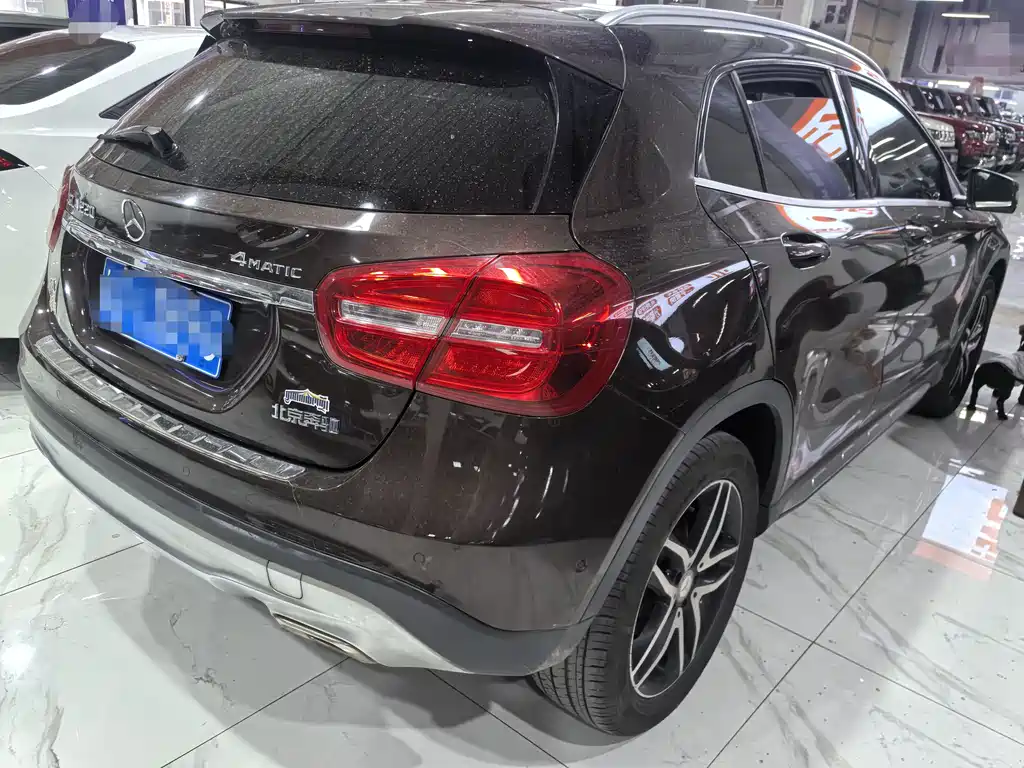 Mercedes-Benz GLA 2016 GLA 220 4MATIC Fashion Edition