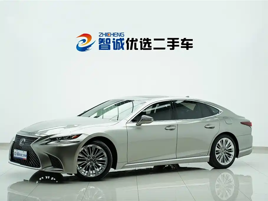 Lexus LS 500h Executive Edition 2018