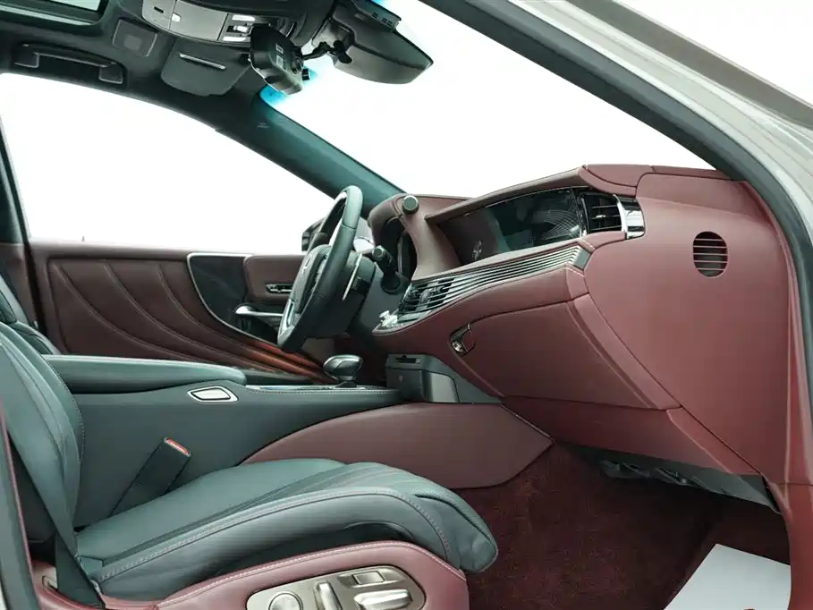 Lexus LS 500h Executive Edition 2018