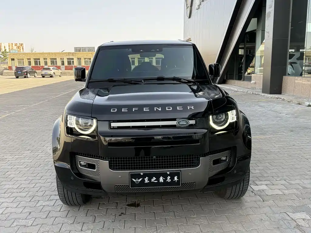 Land Rover Defender 2024 110 3.0T P400 X-DYNAMIC HSE