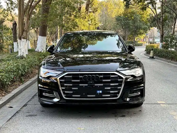Audi A6L 2024 45 TFSI Selection Dynamic