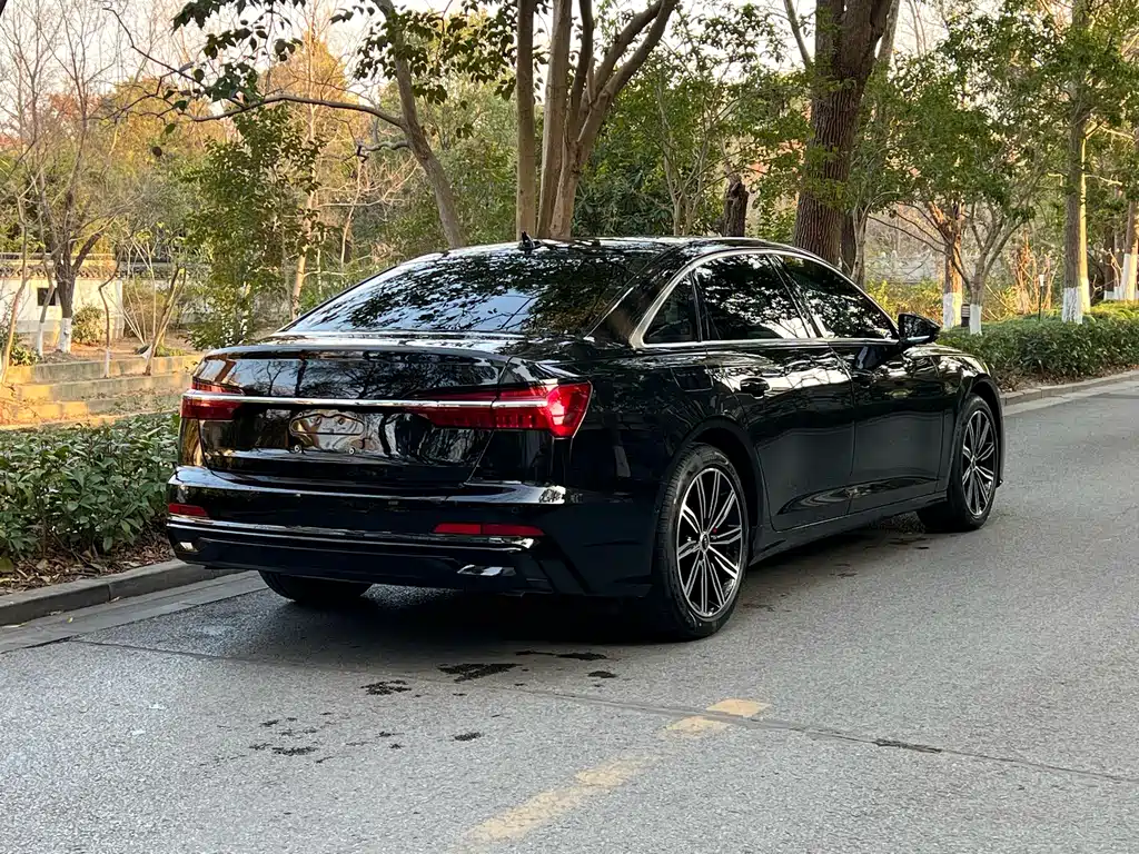 Audi A6L 2024 45 TFSI Selection Dynamic
