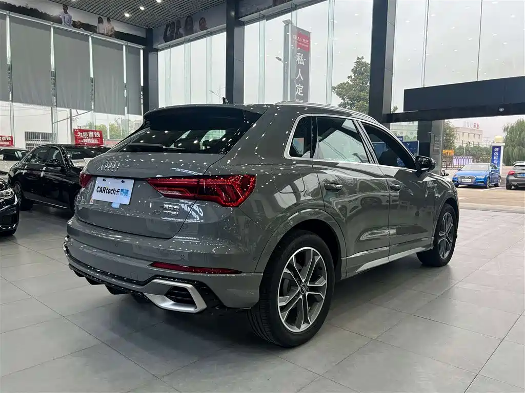 Audi Q3 2024 40 TFSI Fashion Dynamic
