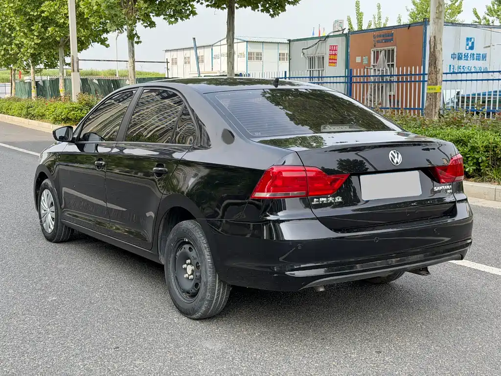 Santana 2016 1.6L Automatic Fashion Edition