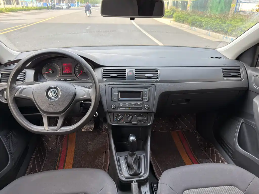 Santana 2016 1.6L Automatic Fashion Edition