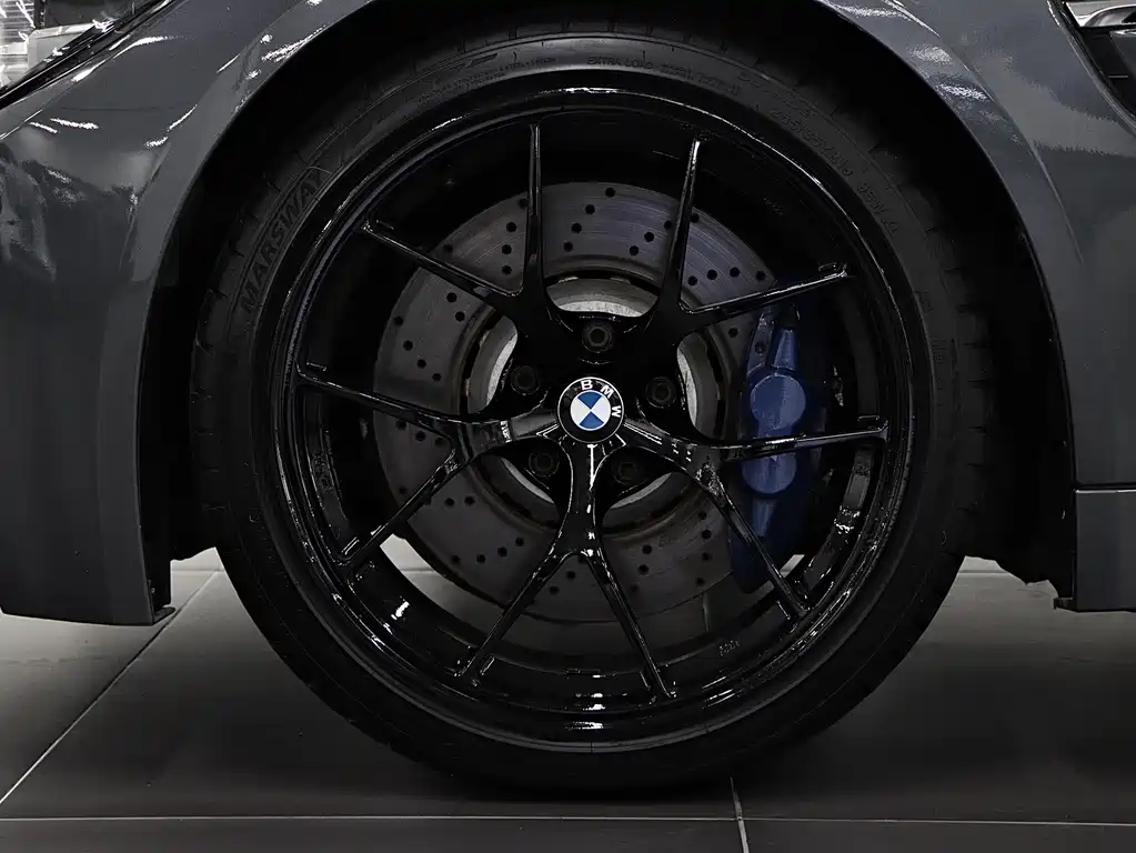 BMW M4 2017 M4 Coupe