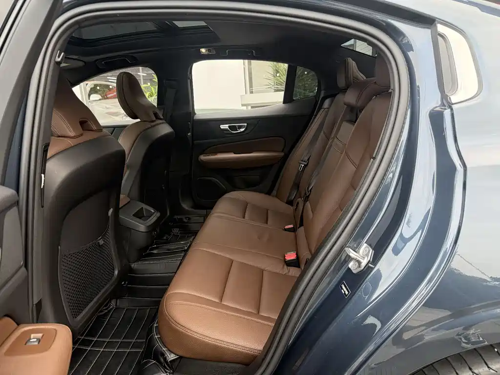 Volvo S60 2021 T4 Momentum Luxury Edition