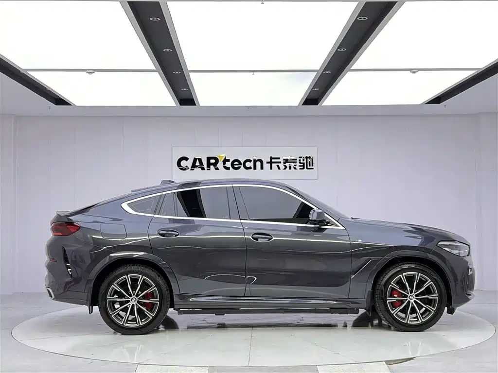 BMW X6 2021 xDrive30i M Sport Package