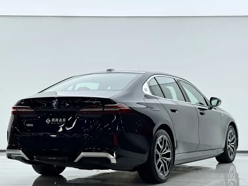 BMW i5 2025 eDrive 40L M Sport Package