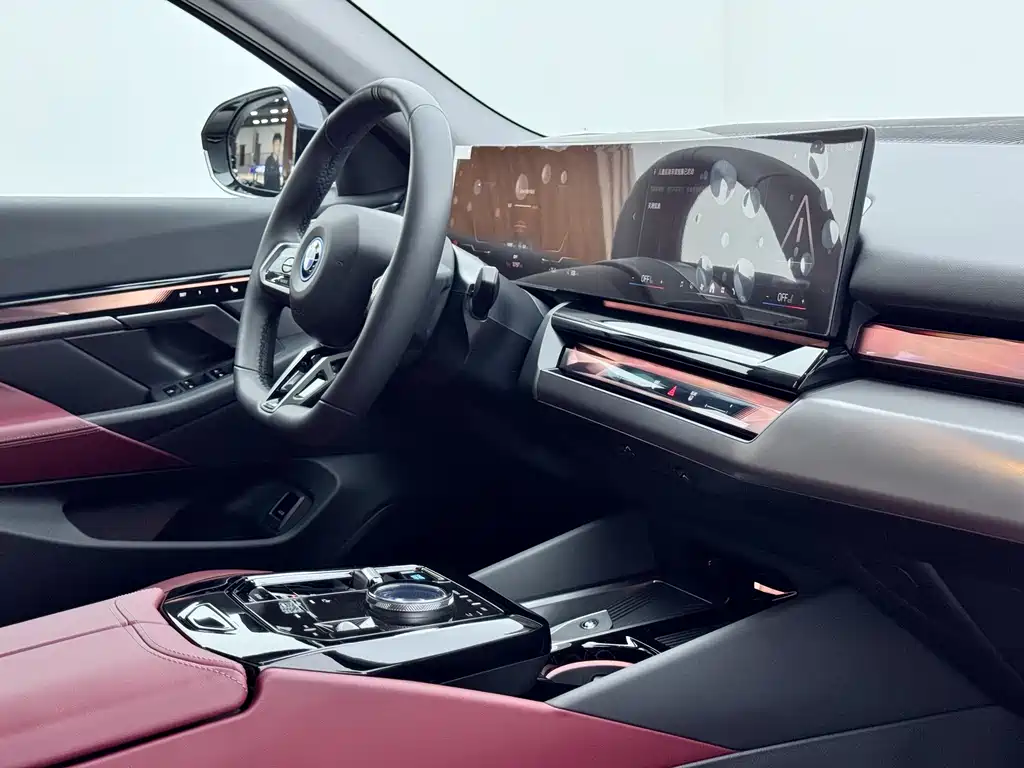 BMW i5 2025 eDrive 40L M Sport Package