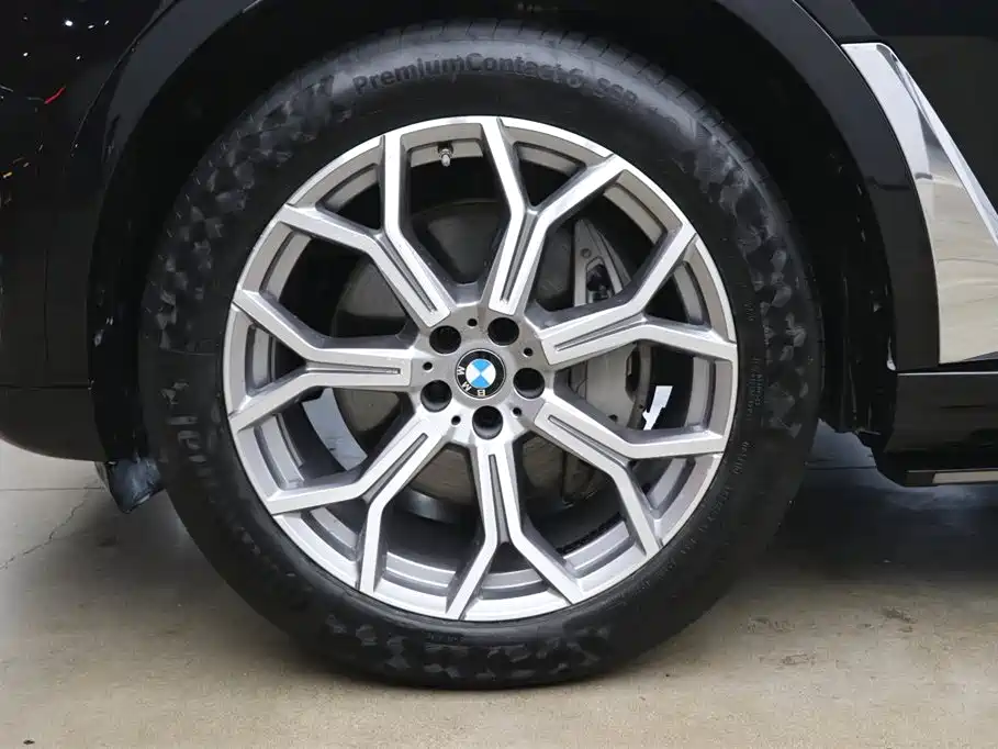 BMW X7 2020 xDrive40i Luxury Line