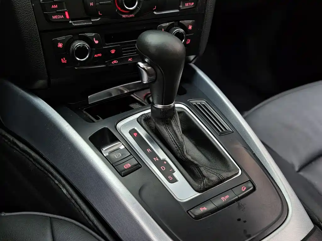 Audi Q5 2012 2.0 TFSI Technical Edition