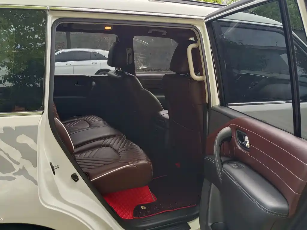 Nissan Patrol 2018 4.0L Leading Edition