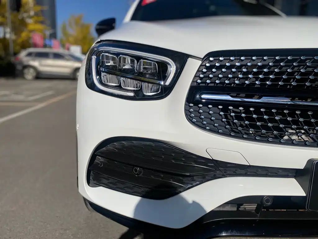 Mercedes-Benz GLC Coupe 2021 GLC 260 4MATIC Coupe SUV