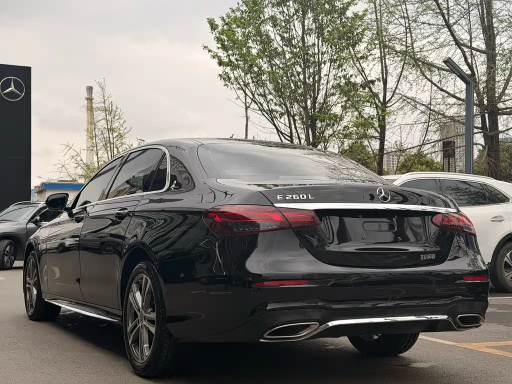 Mercedes-Benz E-Class 2023 E 260 L Sport