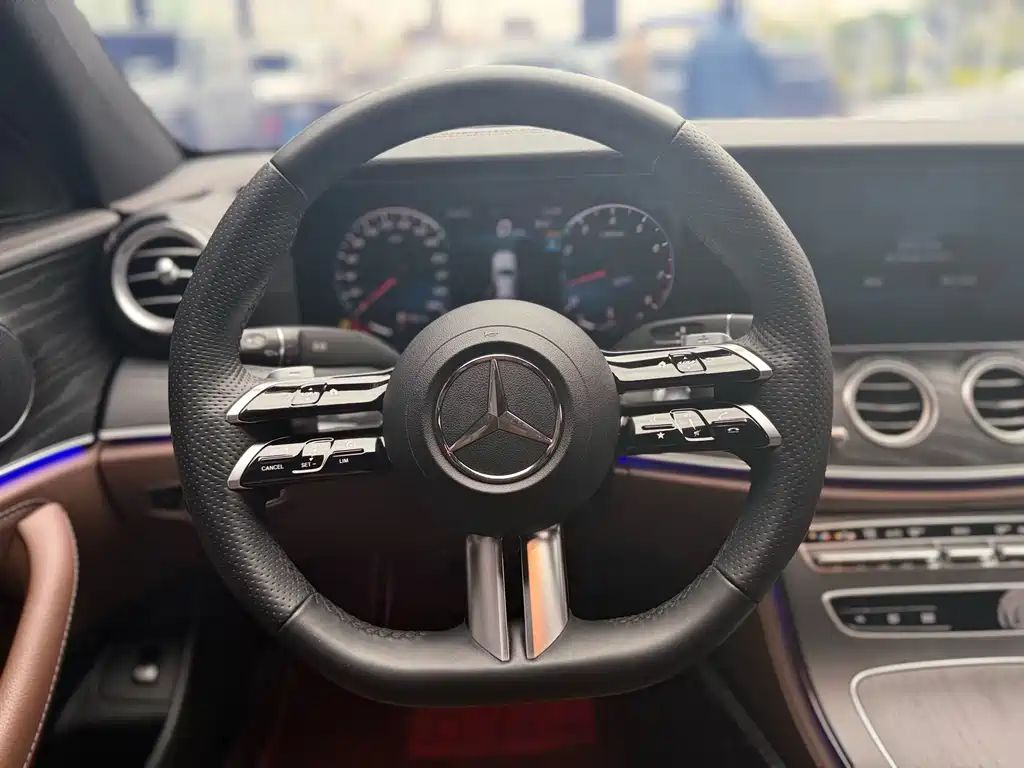 Mercedes-Benz E-Class 2023 E 260 L Sport