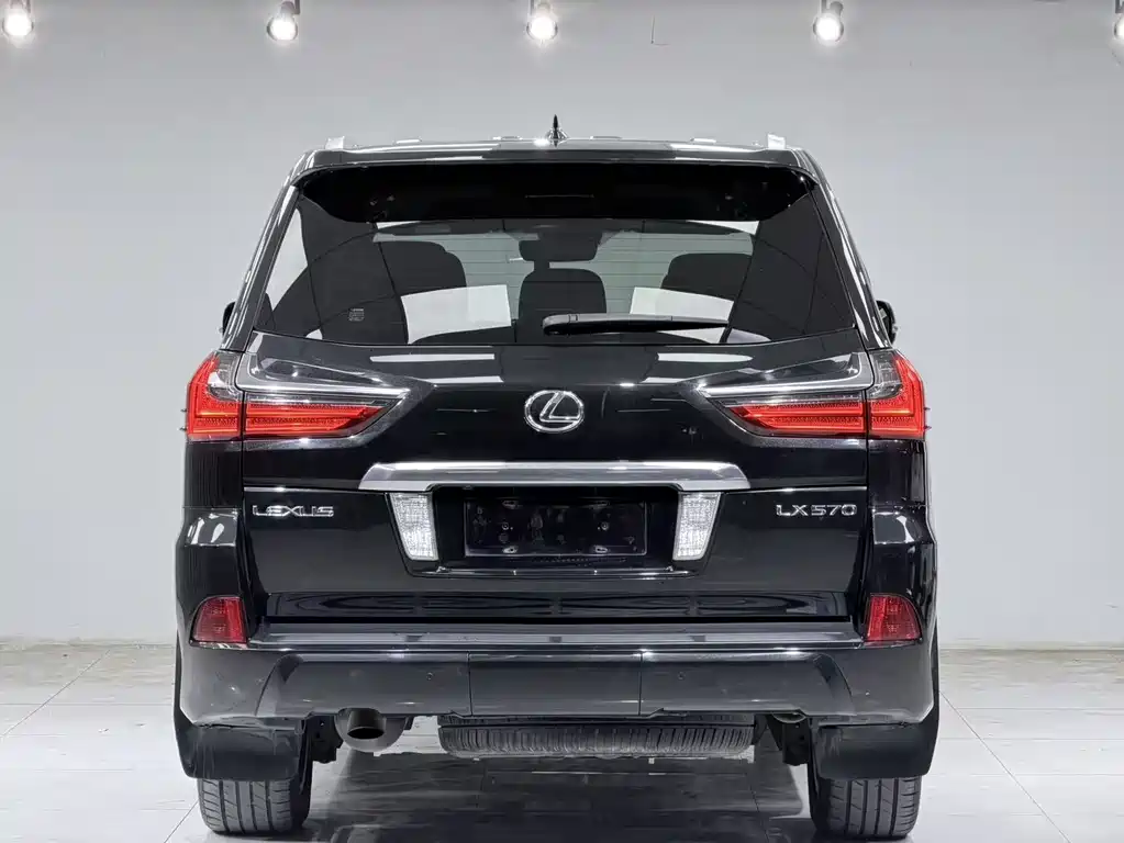 Lexus LX 2016 570 Luxury Edition