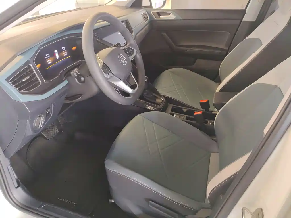 Volkswagen Lavida 2025 New Sharp 1.5L Outstanding Wish Edition