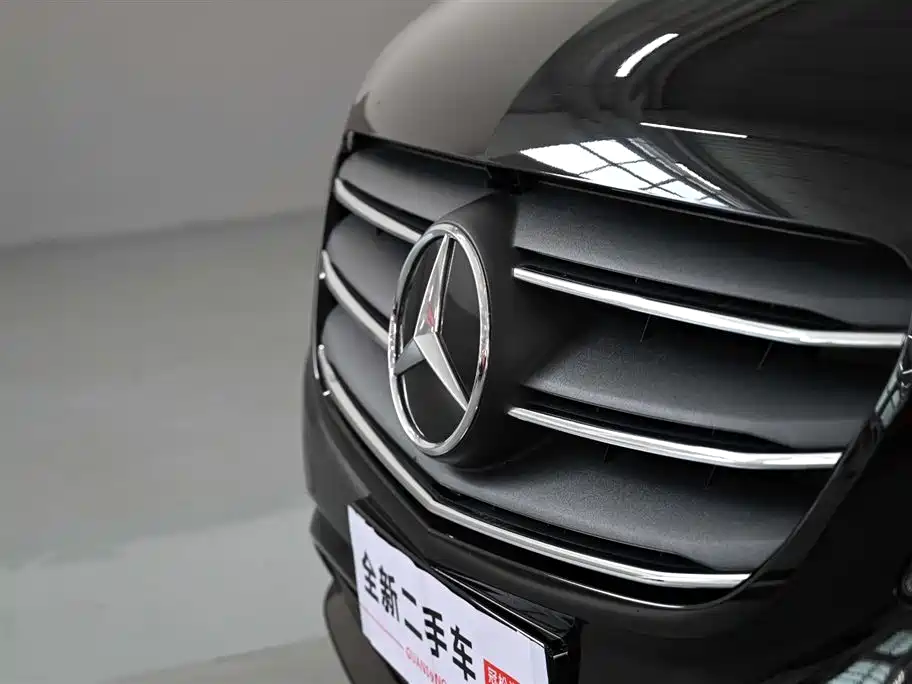 Mercedes-Benz Vito 2021 2.0T Elite Edition 7-Seater