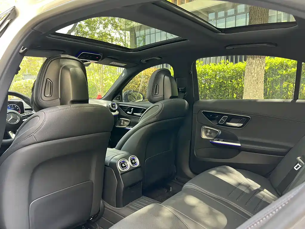 Mercedes-Benz C-Class 2025 C 260 L皓夜 Sport Edition