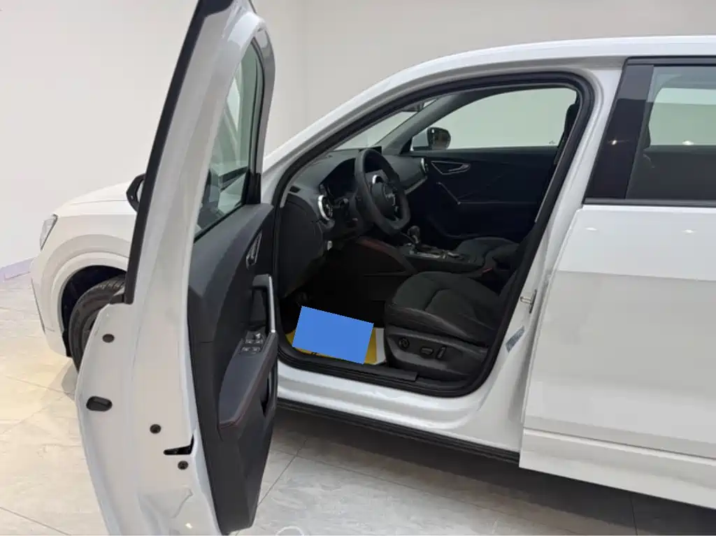 Audi Q2L 2024 35 TFSI Entry Dynamic Edition