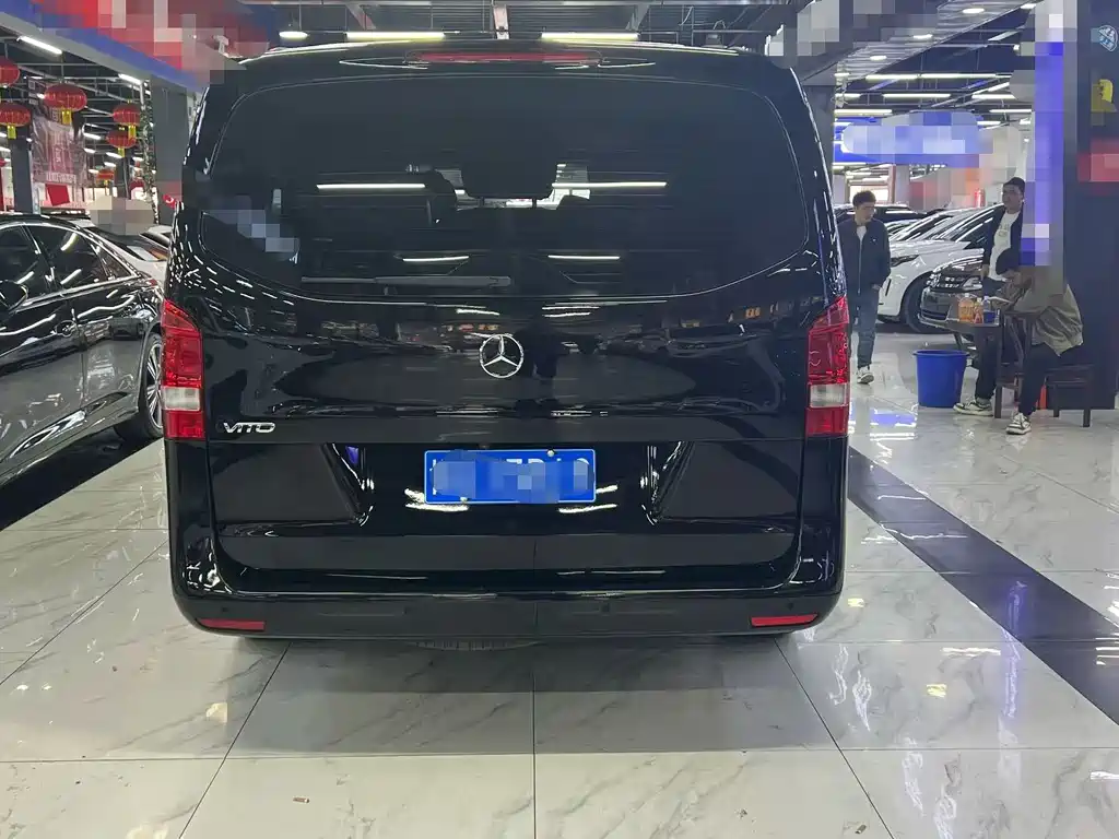 Mercedes-Benz Vito 2016 2.0T Elite Edition