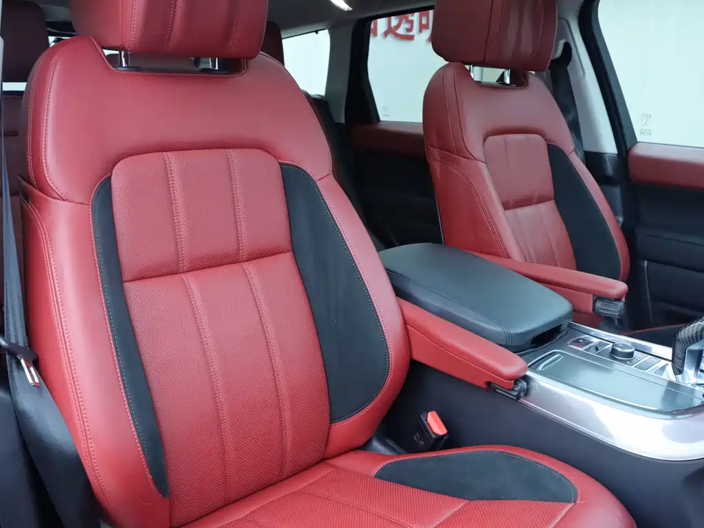 Range Rover Sport 2022 3.0L 6-Cylinder Black Edition