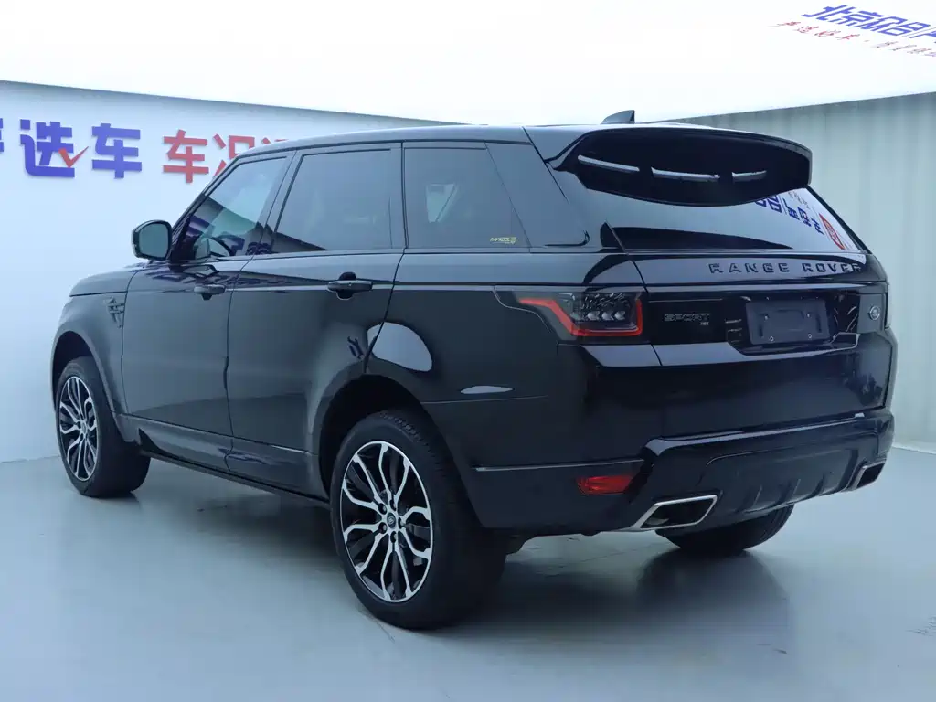 Range Rover Sport 2022 3.0L 6-Cylinder Black Edition