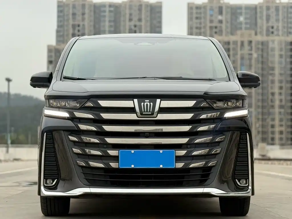 Vellfire 2024 Crown Hybrid 2.5L Supreme Executive Edition