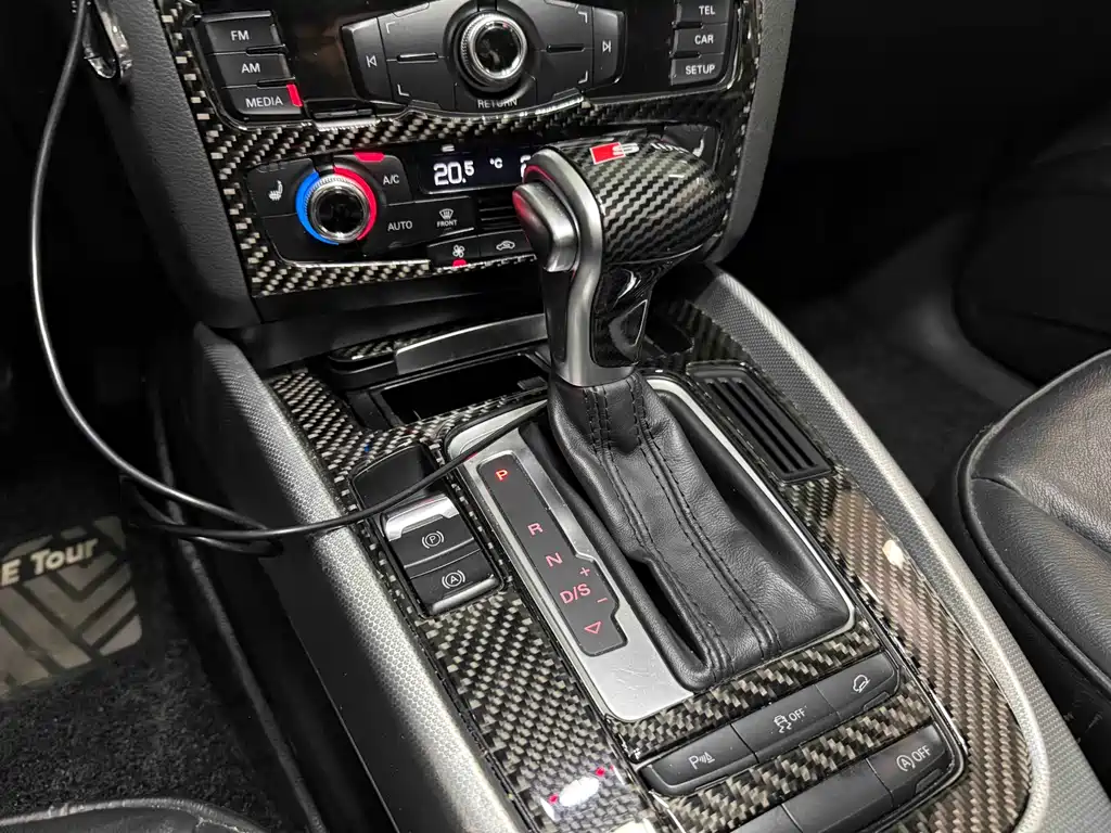 Audi Q5 2015 40 TFSI Technik