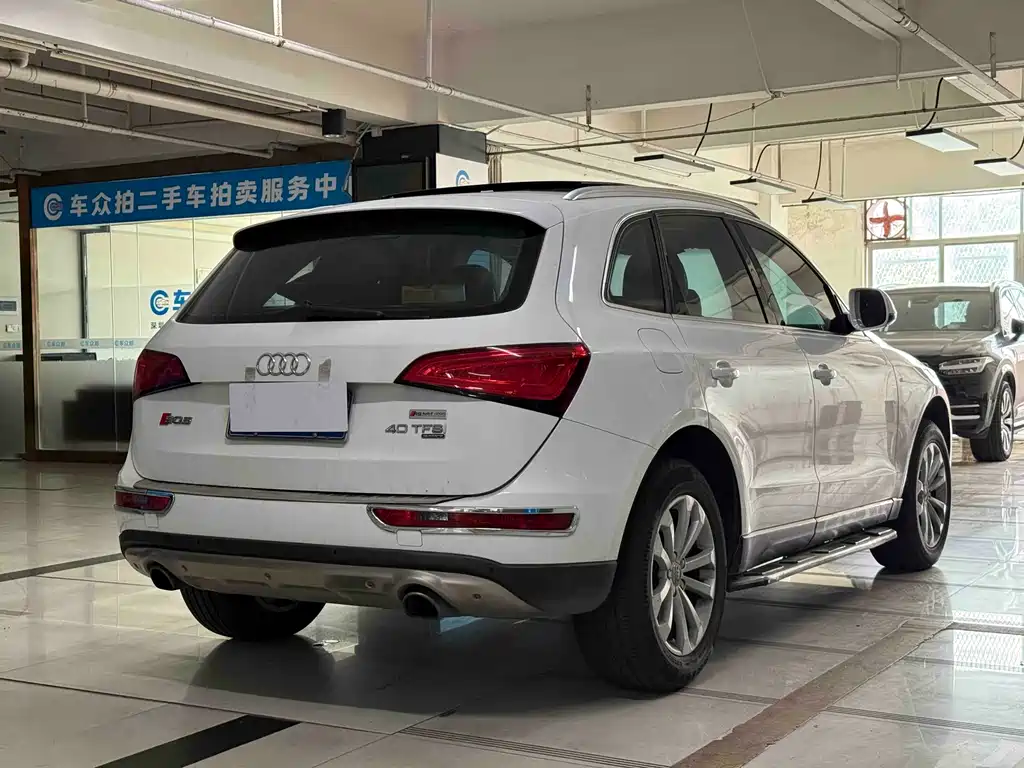 Audi Q5 2015 40 TFSI Technik