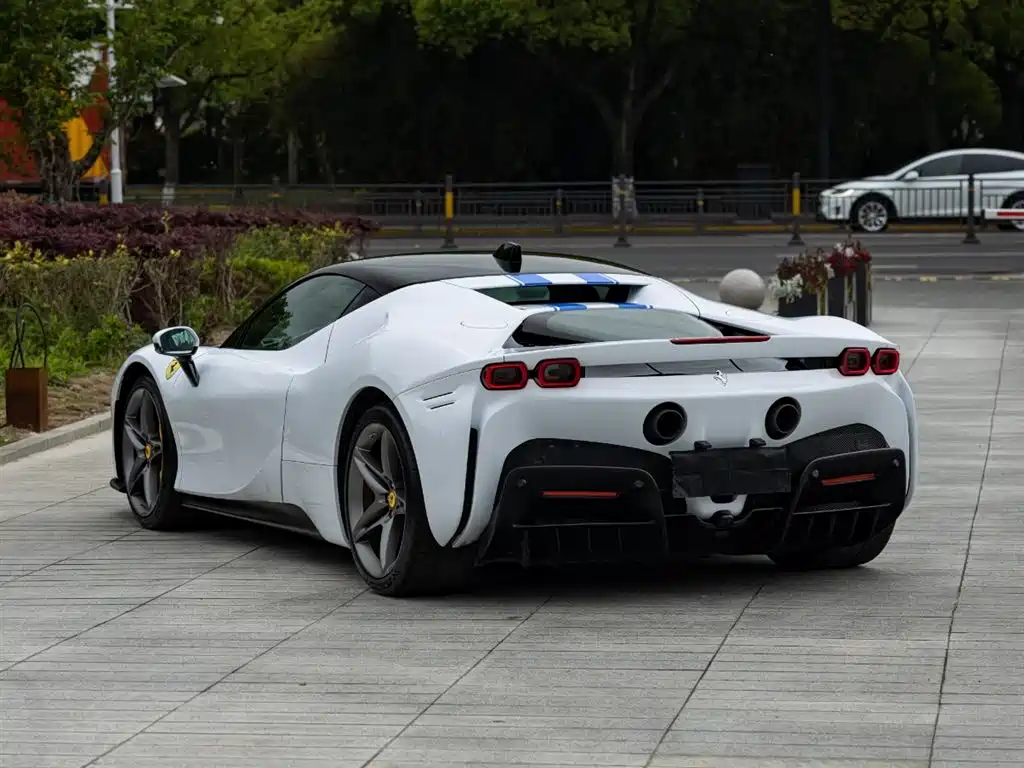 Ferrari SF90 Stradale
