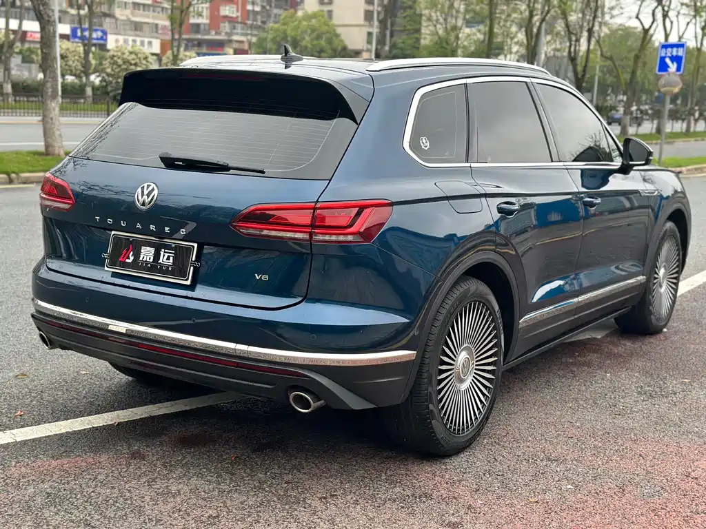 Touareg 2019 2.0TSI Navigator Edition China VI