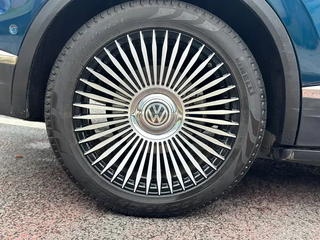 Touareg 2019 2.0TSI Navigator Edition China VI