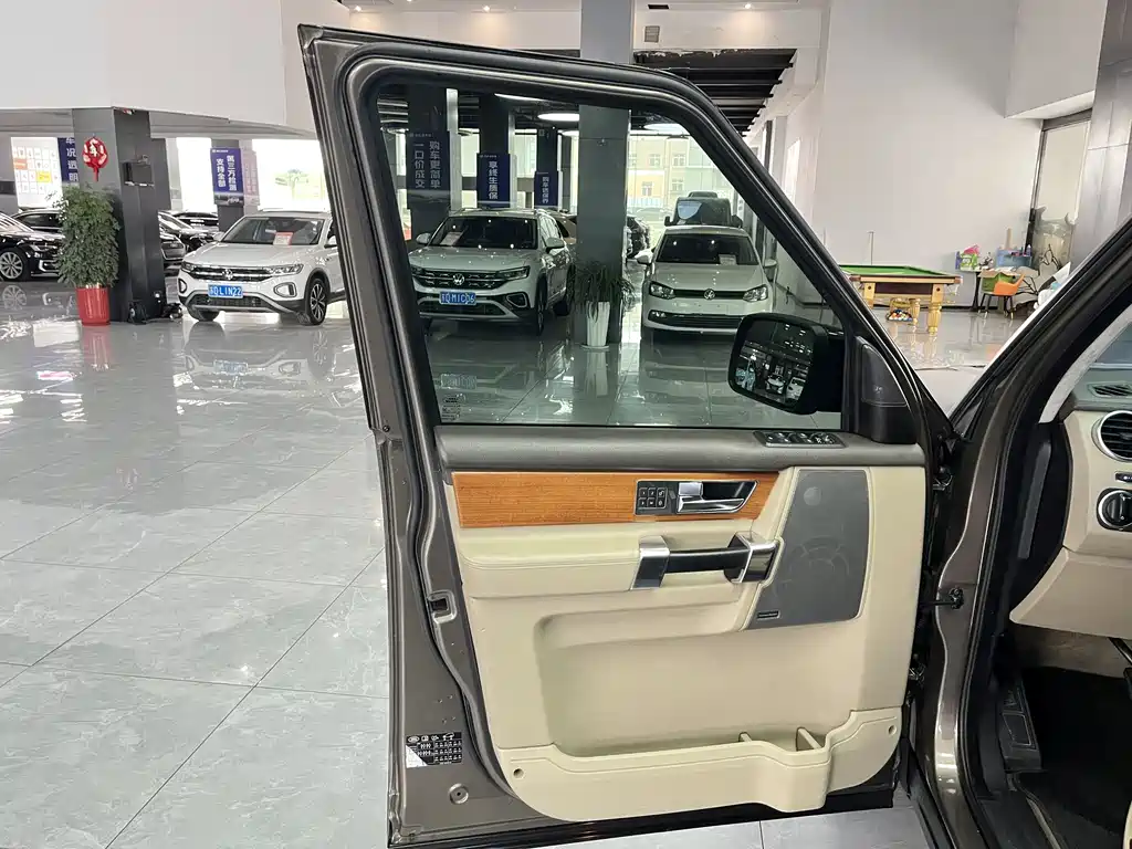 Land Rover Discovery 2012 3.0 SDV6 HSE Diesel Edition