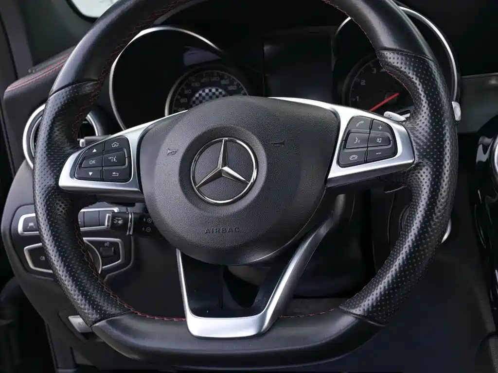 Mercedes-AMG GLC 43 4MATIC 2017