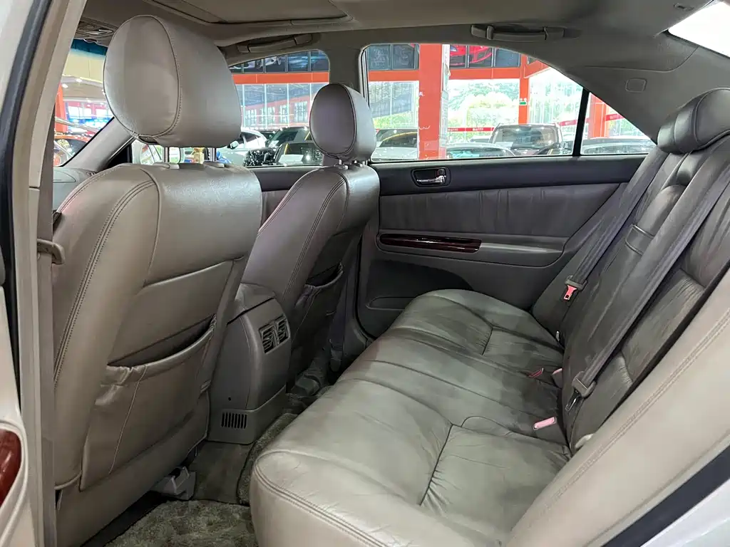 Camry 2005 2.4 Luxury Edition