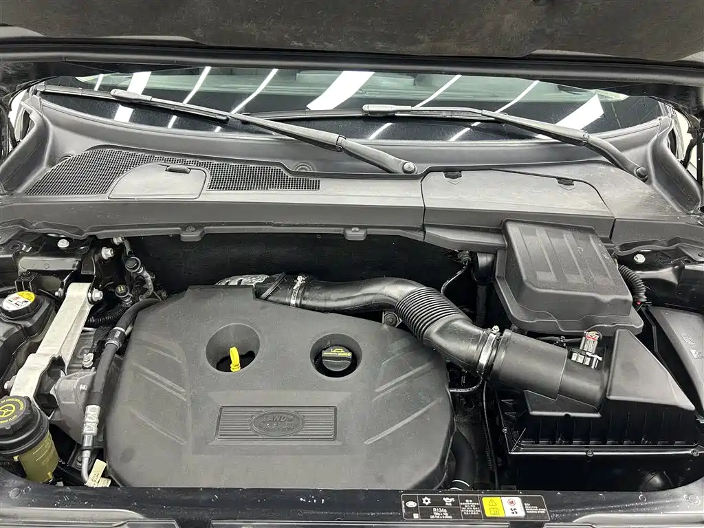 Land Rover Freelander 2 2013 2.0T Si4 SE Gasoline Version