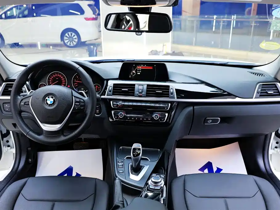 BMW 3 Series 2017 320Li M Sport