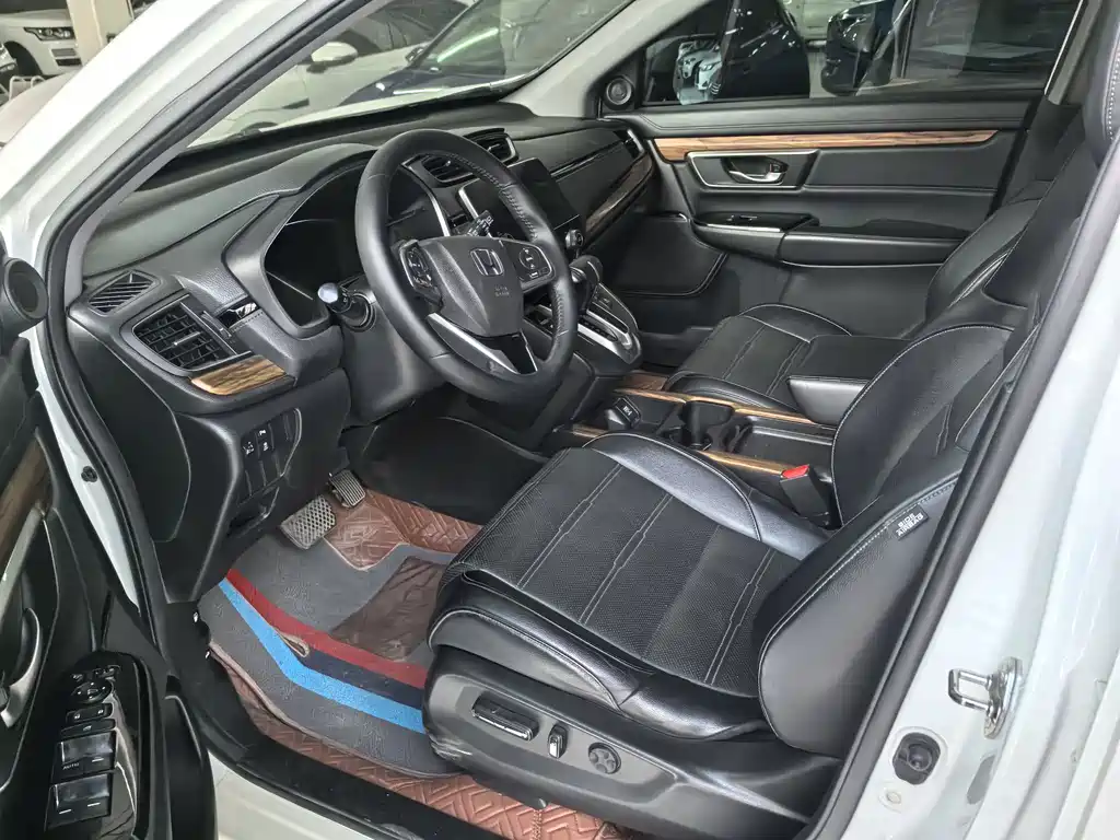 Honda CR-V 2017 240TURBO CVT FWD Fashion Edition