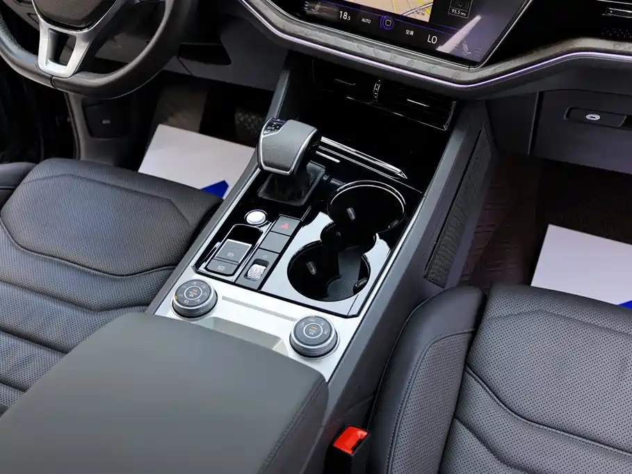 Volkswagen Touareg 2019 3.0TSI Sharp Edition China VI
